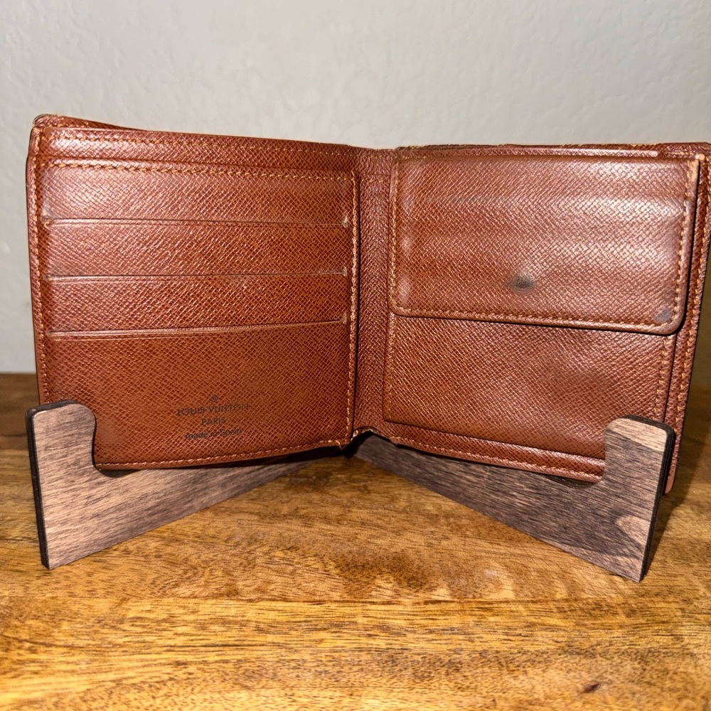 SOLD - Picture 5 of 9